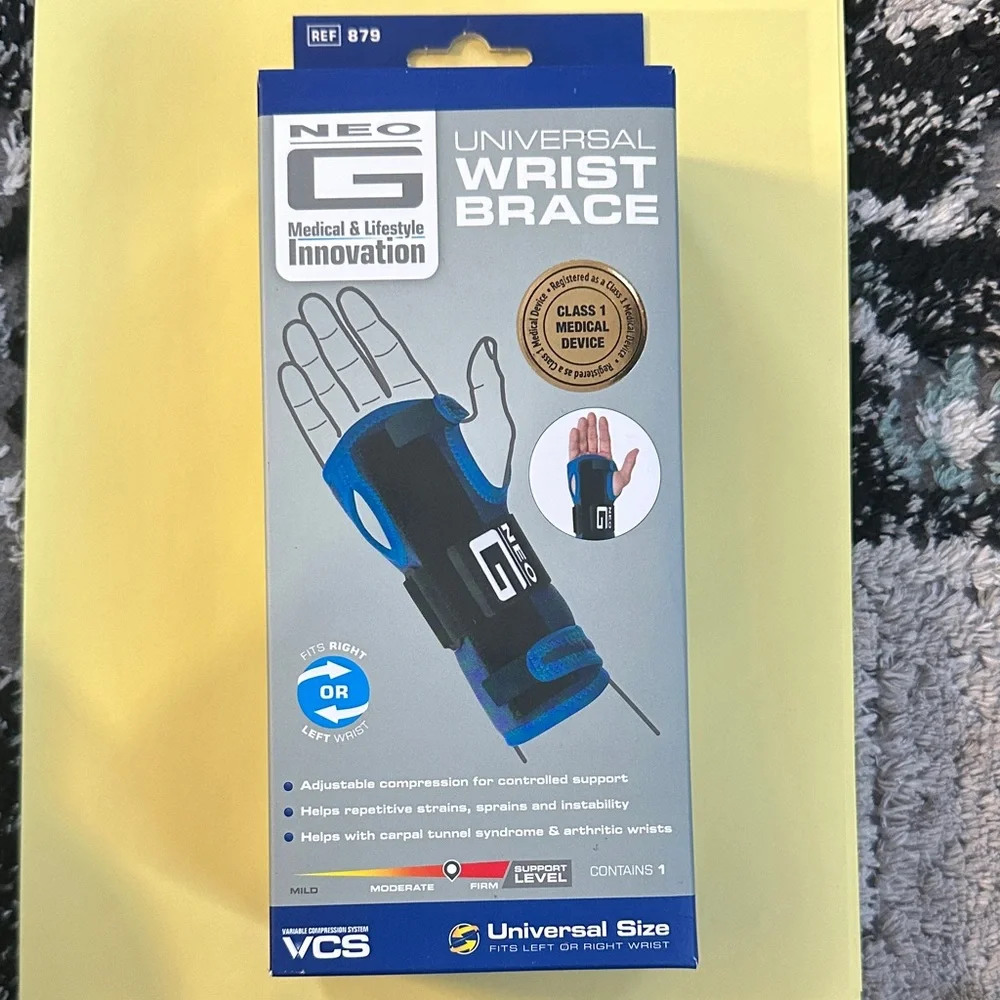 Blue Universal Wrist Brace